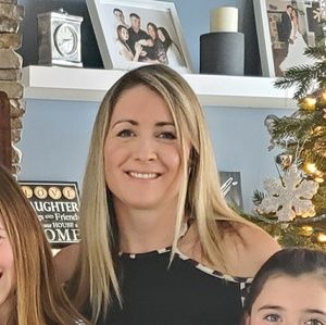 Meet your Posher, Vicky